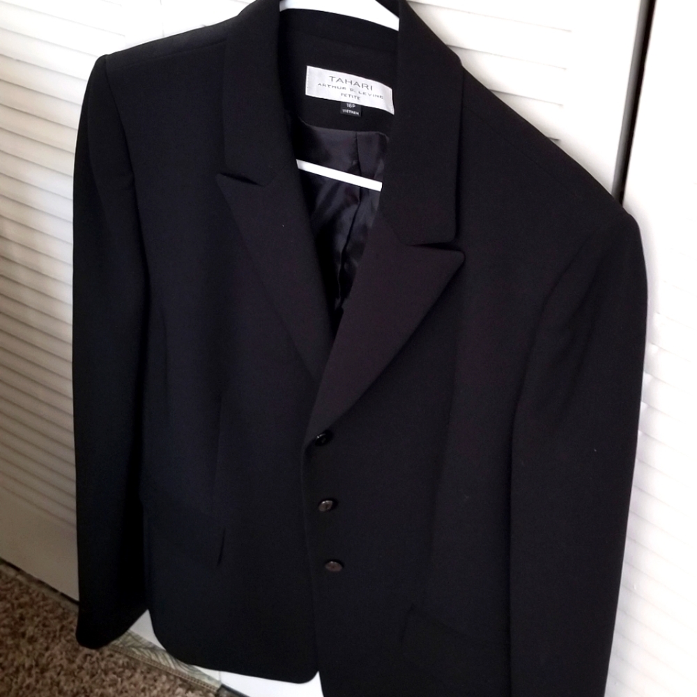 COPY - TAHARI ARTHUR Size 16p black color